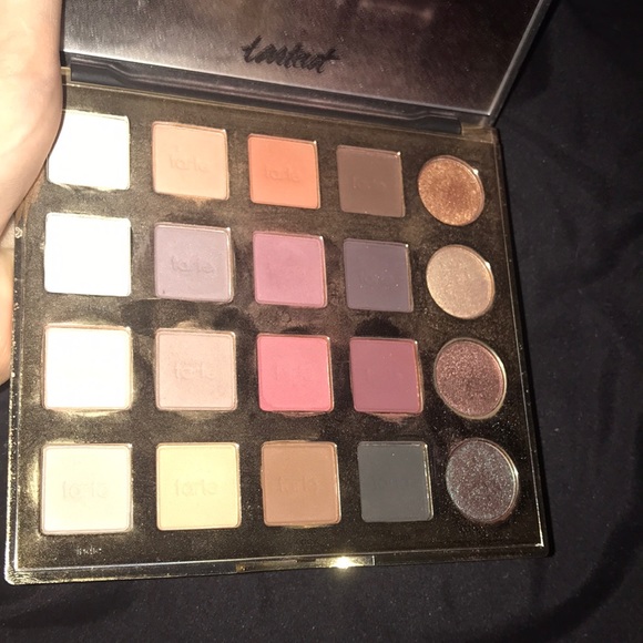 Tartiest pro eyeshadow pallete - Picture 3 of 6